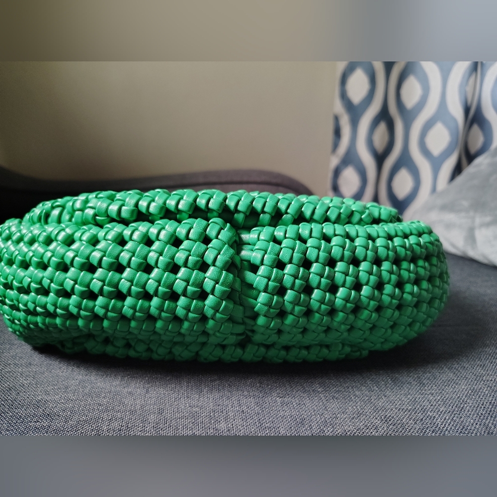 Sincerely Jules Vibrant Green Shoulder Bag - Picture 2 of 8